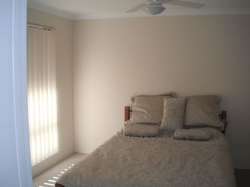 1/2 Glen Eagles Grove, Busselton WA 6280