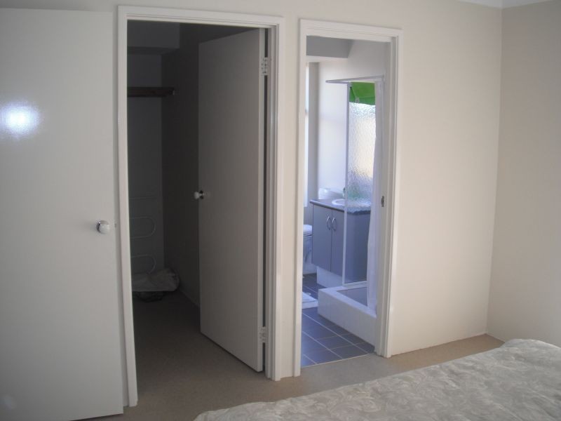 1/2 Glen Eagles Grove, Busselton WA 6280