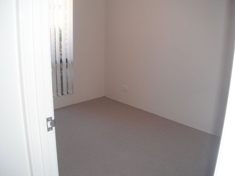 1/2 Glen Eagles Grove, Busselton WA 6280