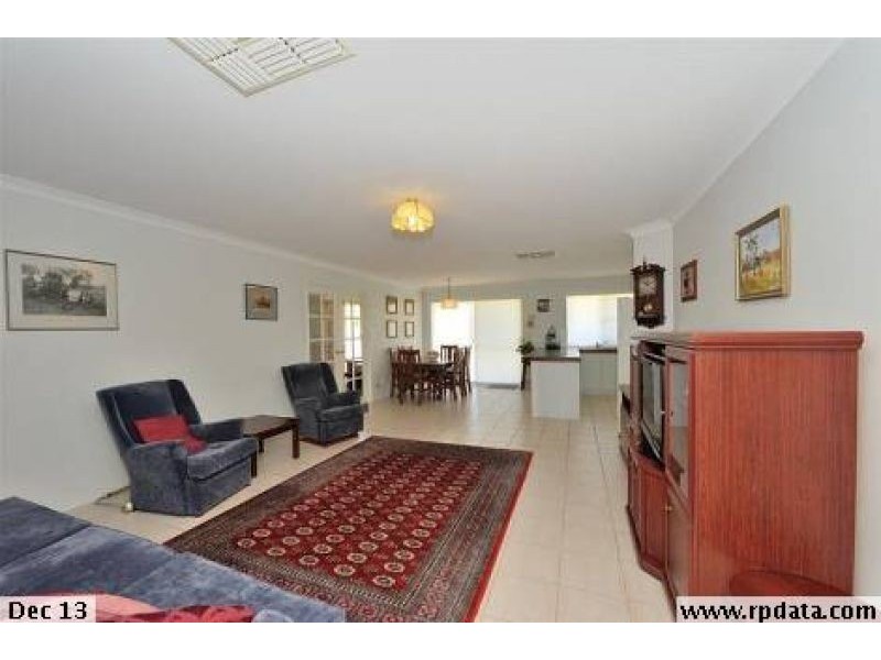 23 Venice Retreat, Warnbro WA 6169