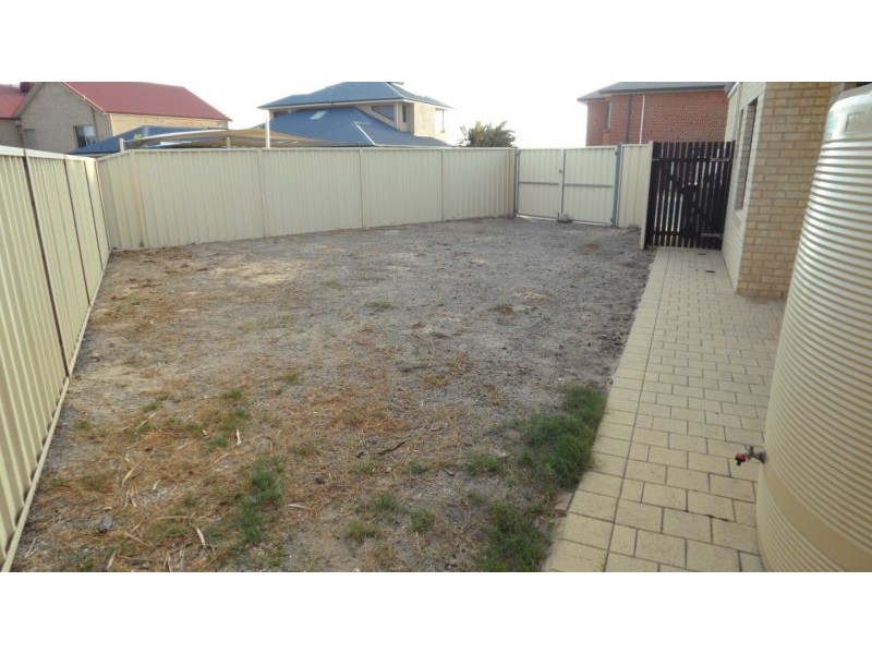 27/323 Willcock Drive, Tarcoola Beach, Geraldton WA 6530