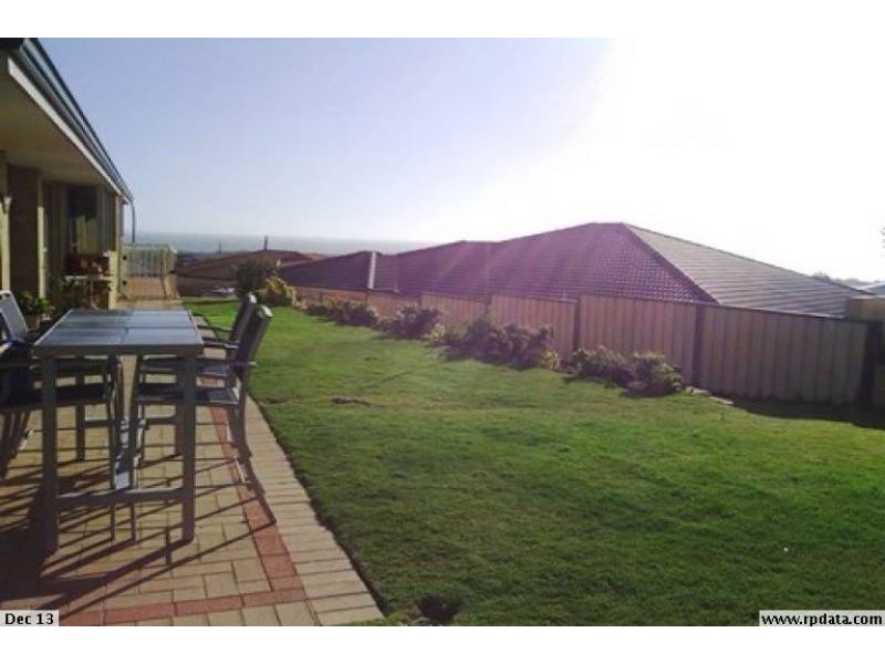 5 Toba Nook, Wandina WA 6530