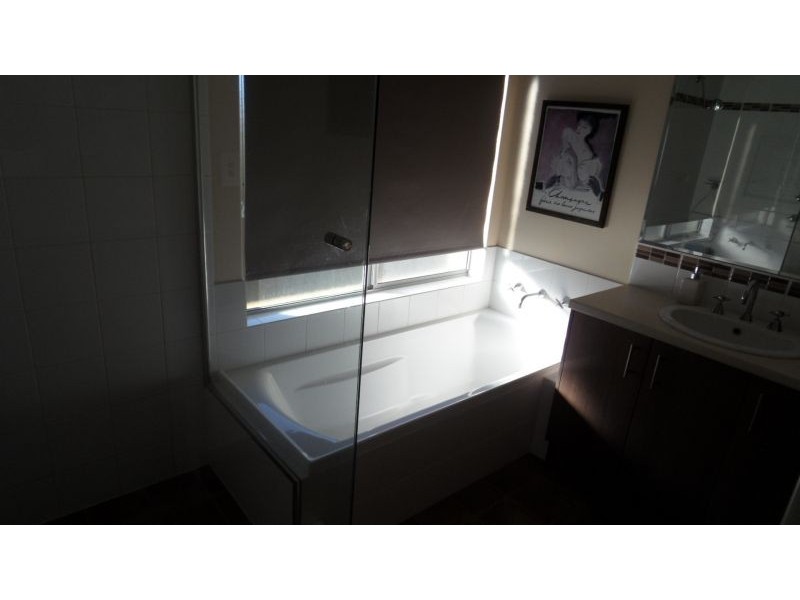 30 Provincia Parade, Yalyalup WA 6280