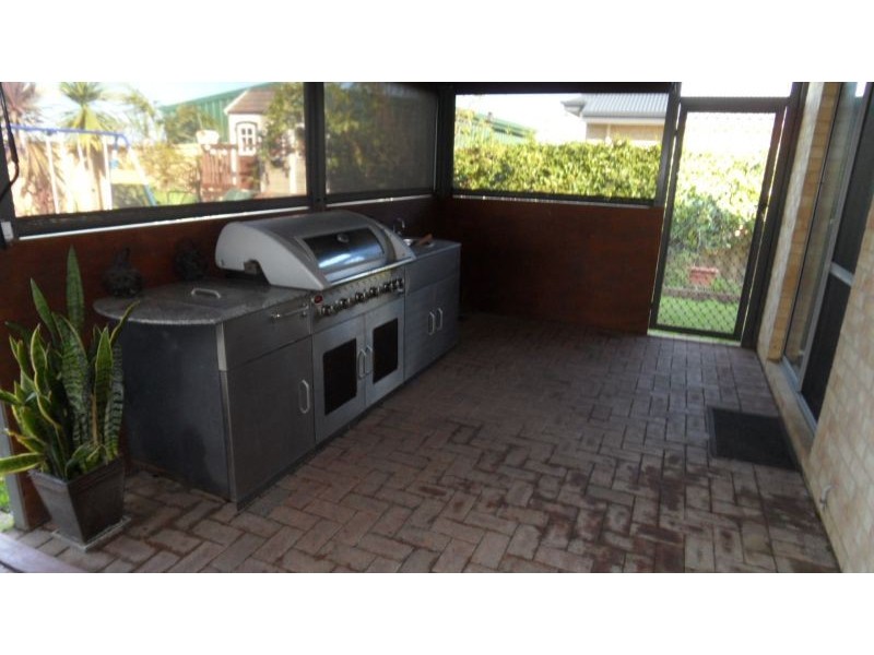 30 Provincia Parade, Yalyalup WA 6280