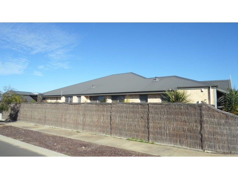 30 Provincia Parade, Yalyalup WA 6280