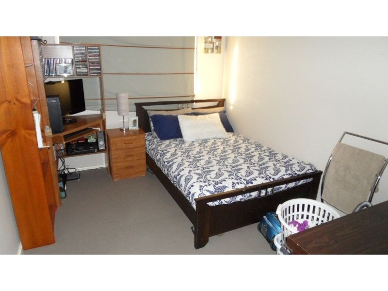 75 Kenny Crescent, Rangeway WA 6530