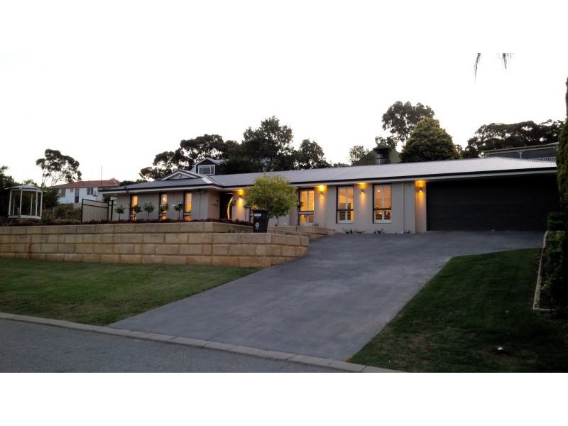 15 Bilkurra Way, Mount Nasura WA 6112