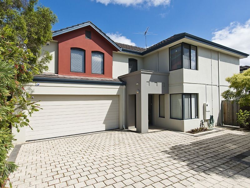 15c Thurlow Avenue, Yokine WA 6060