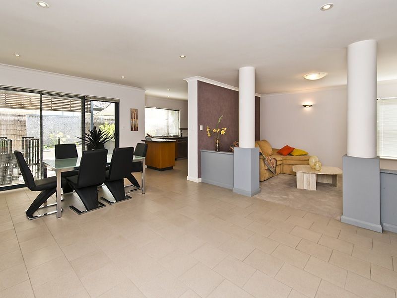 15c Thurlow Avenue, Yokine WA 6060