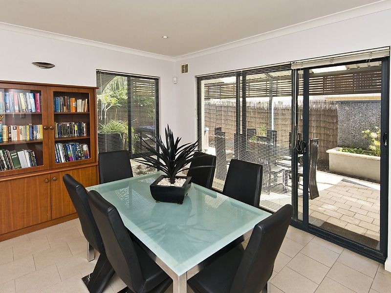 15c Thurlow Avenue, Yokine WA 6060