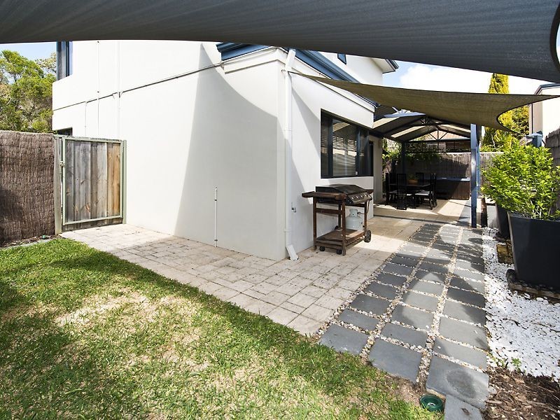 15c Thurlow Avenue, Yokine WA 6060