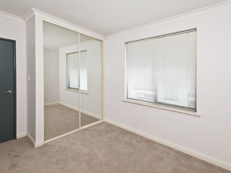 15c Thurlow Avenue, Yokine WA 6060
