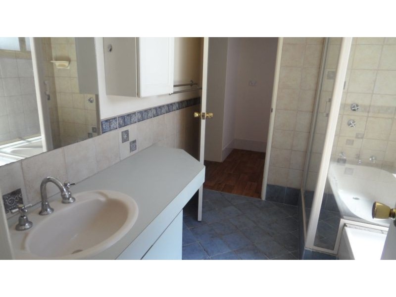 8 Nightingale Place, Greenfields WA 6210