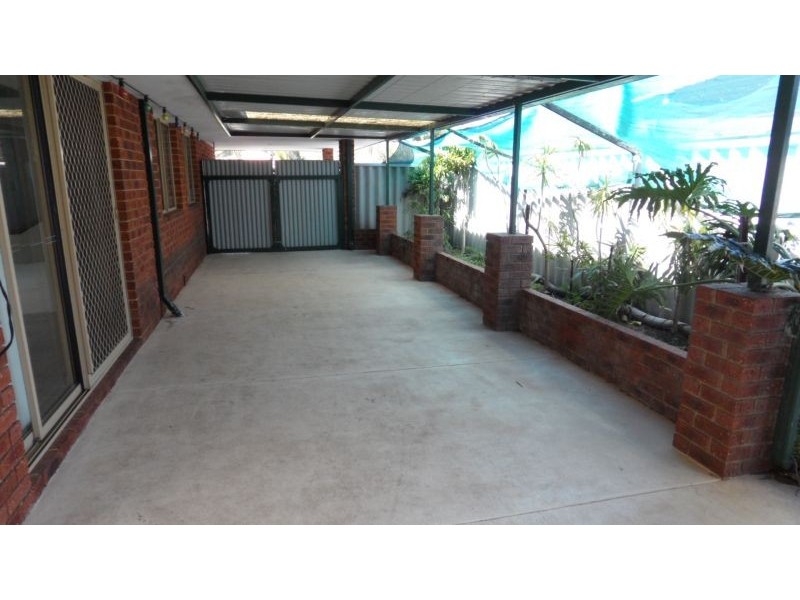 8 Nightingale Place, Greenfields WA 6210