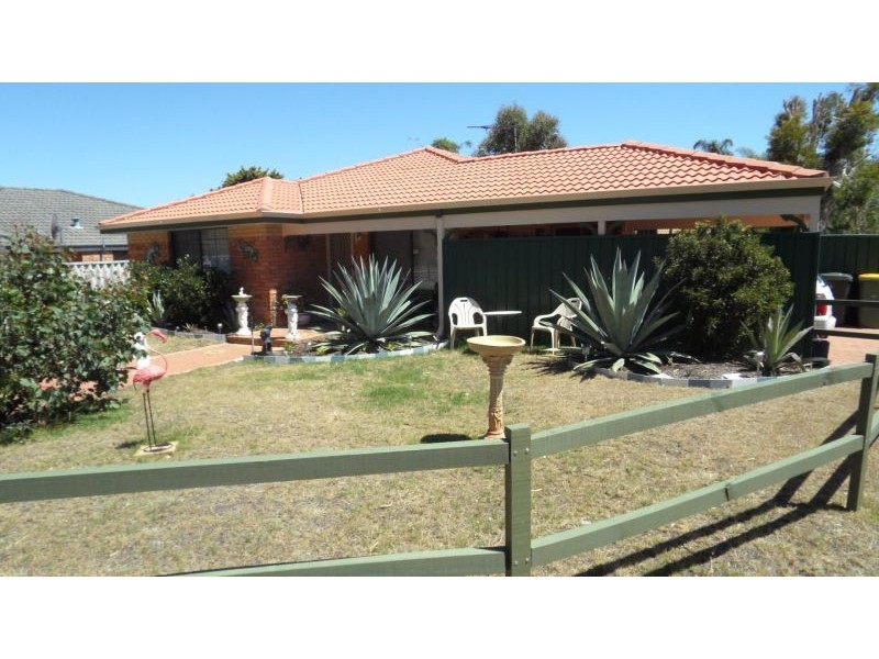 1 Murry Mews, Leda WA 6170