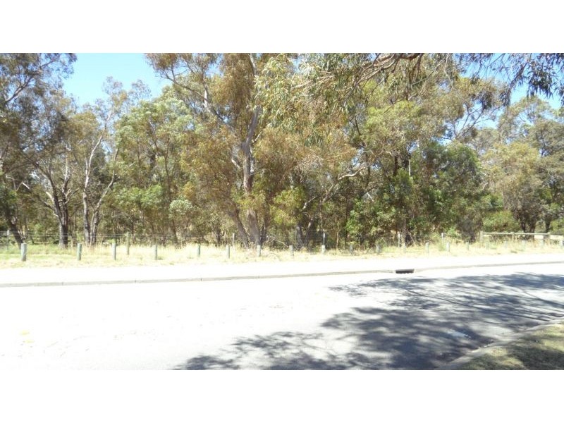 1 Murry Mews, Leda WA 6170