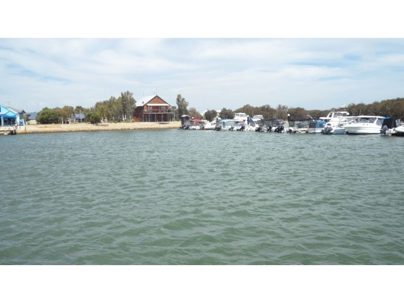 45 ERINS ISLE, Dudley Park WA 6210