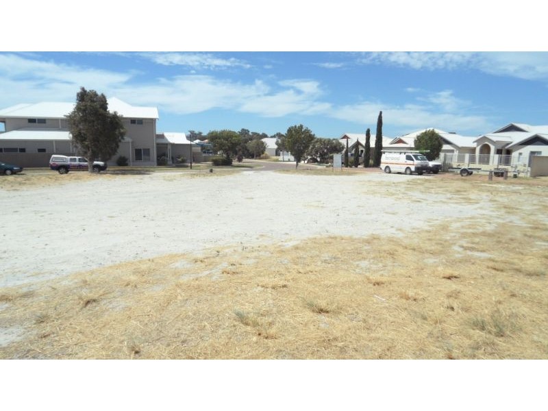 45 ERINS ISLE, Dudley Park WA 6210