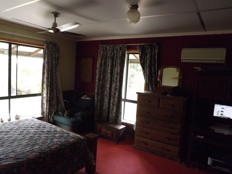 218 BUNTER WAY, Howatharra WA 6532