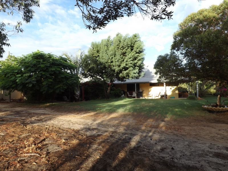 218 BUNTER WAY, Howatharra WA 6532