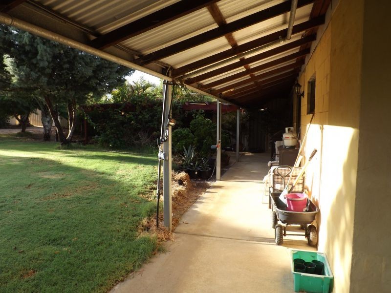 218 BUNTER WAY, Howatharra WA 6532