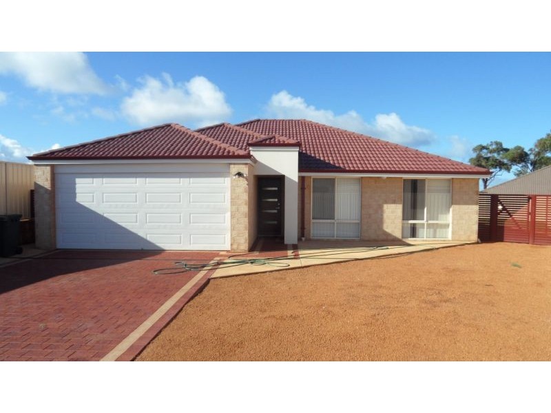 12 VIEWPOINT MEWS, Drummond Cove WA 6532