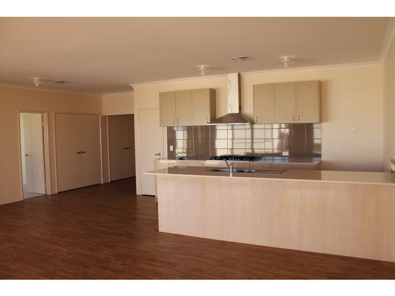 12 VIEWPOINT MEWS, Drummond Cove WA 6532