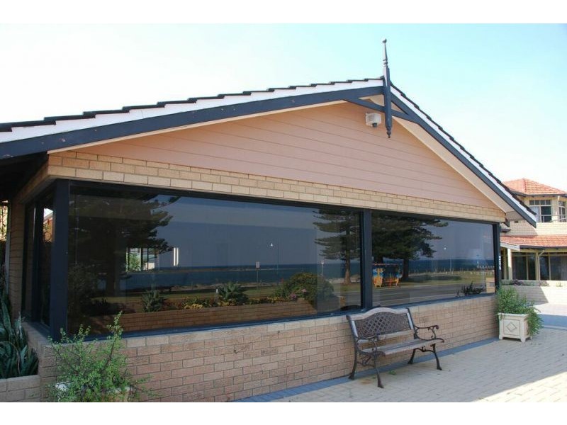 286 SAFETY BAY ROAD, Safety Bay WA 6169