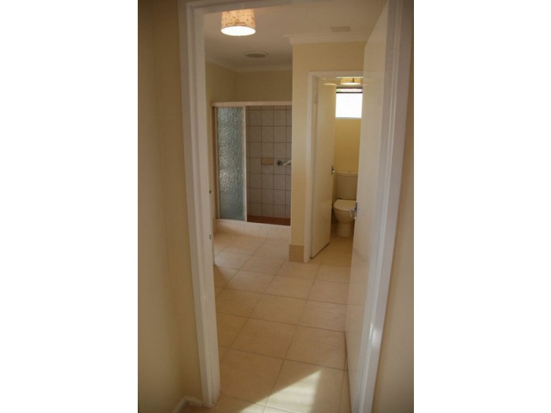 286 SAFETY BAY ROAD, Safety Bay WA 6169