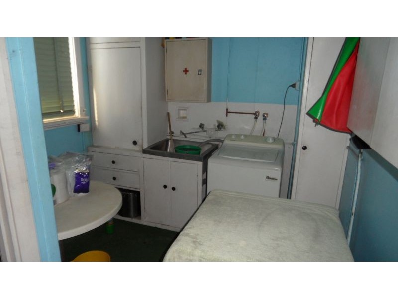 7 DAMPIER STREET, Beachlands WA 6530