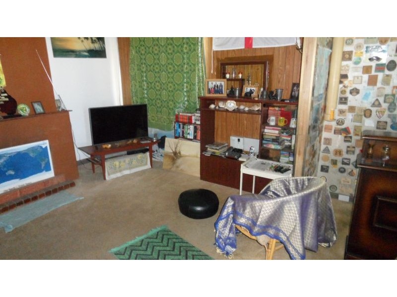 7 DAMPIER STREET, Beachlands WA 6530