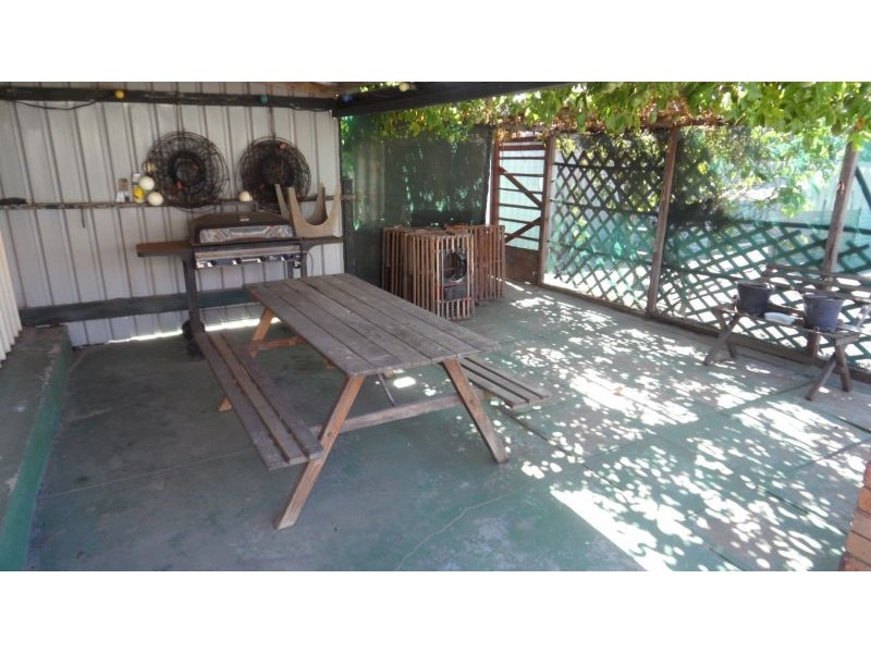 7 DAMPIER STREET, Beachlands WA 6530