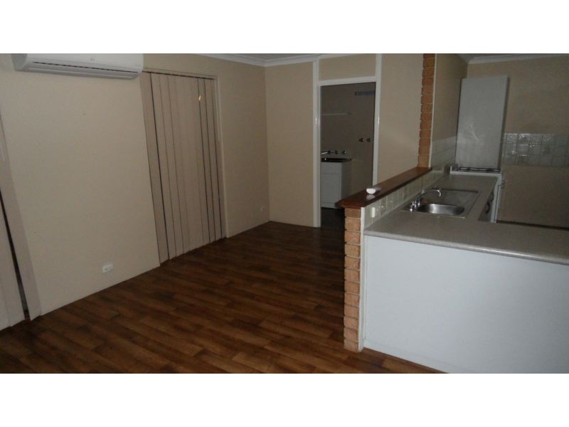 9 BRIXHAM WAY, Warnbro WA 6169