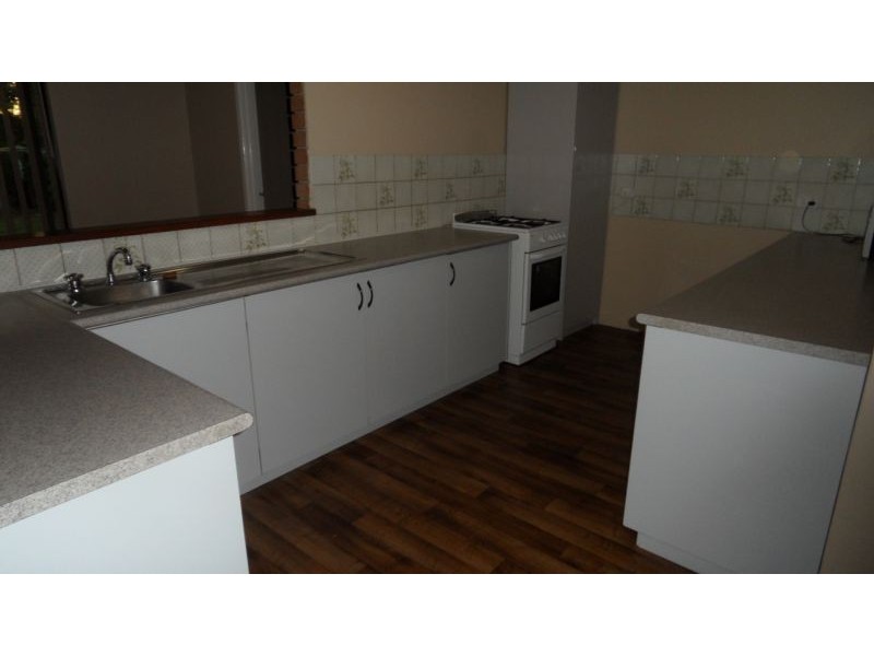 9 BRIXHAM WAY, Warnbro WA 6169