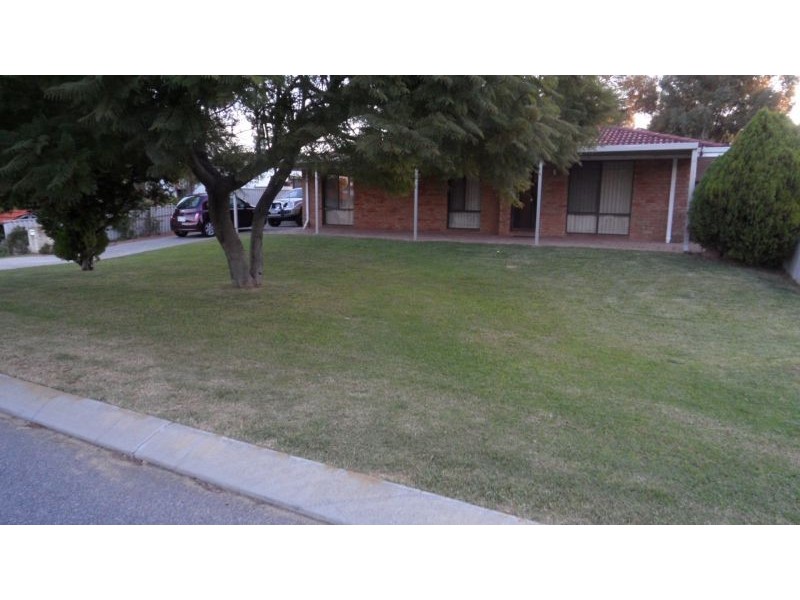 9 BRIXHAM WAY, Warnbro WA 6169