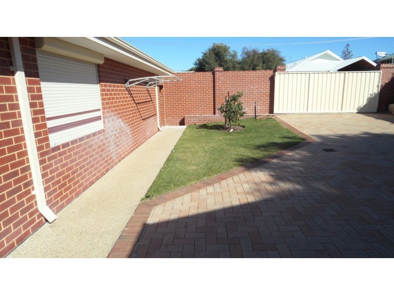 43 MURDOCH DRIVE, Singleton WA 6175