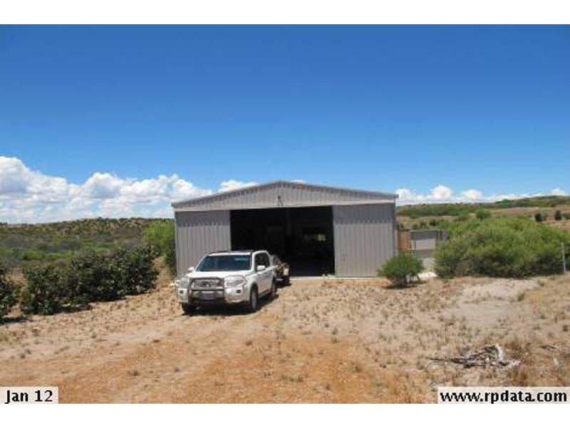 64 AFRICAN REEF BOULEVARD, GREENOUGH, Geraldton WA 6530