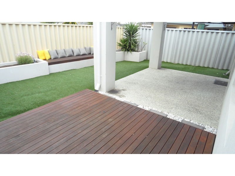 14 DIAMOND WAY, Harrisdale WA 6112