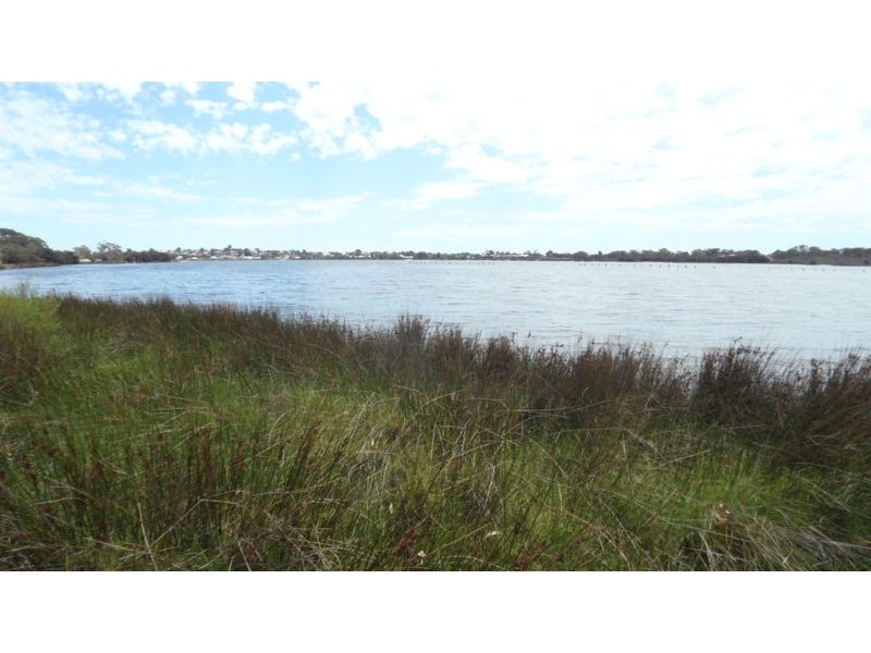 11 MOSAIC STREET WEST, Shelley WA 6148