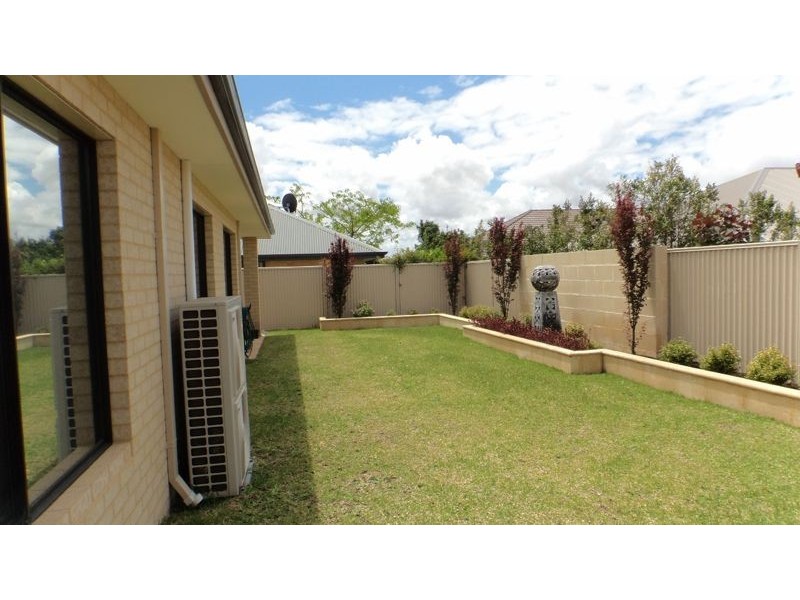 33 MAKYBE DRIVE, Baldivis WA 6171