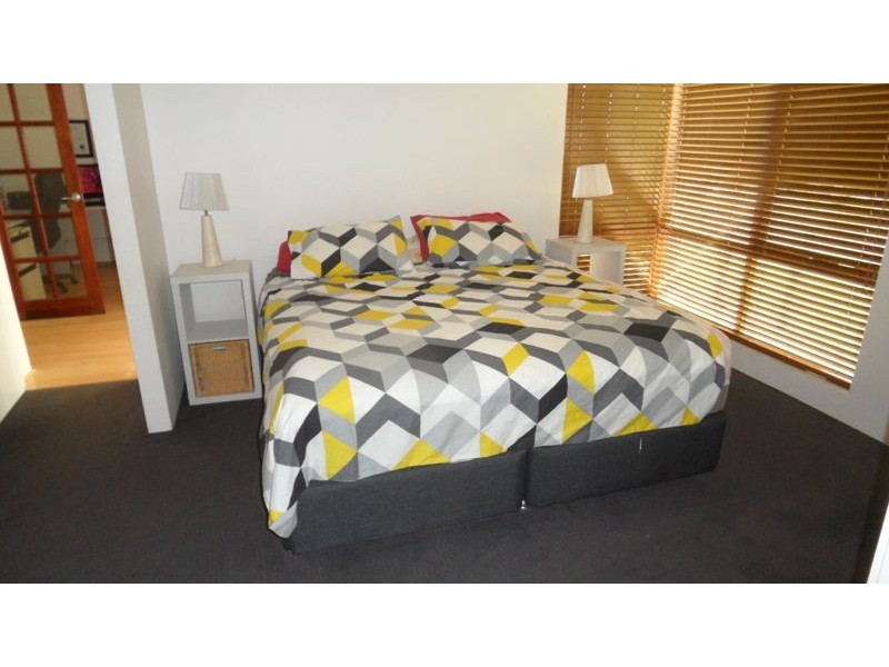 14 COASTSIDE CRESCENT, Glenfield WA 6532