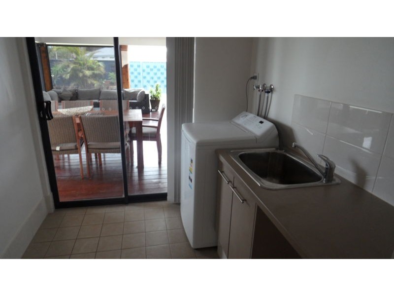 14 COASTSIDE CRESCENT, Glenfield WA 6532