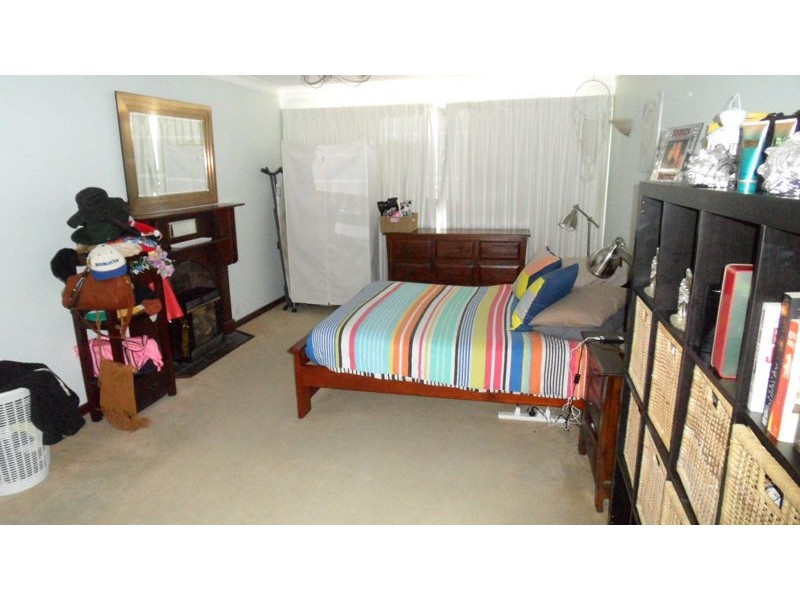 6 HEATON WAY, Safety Bay WA 6169