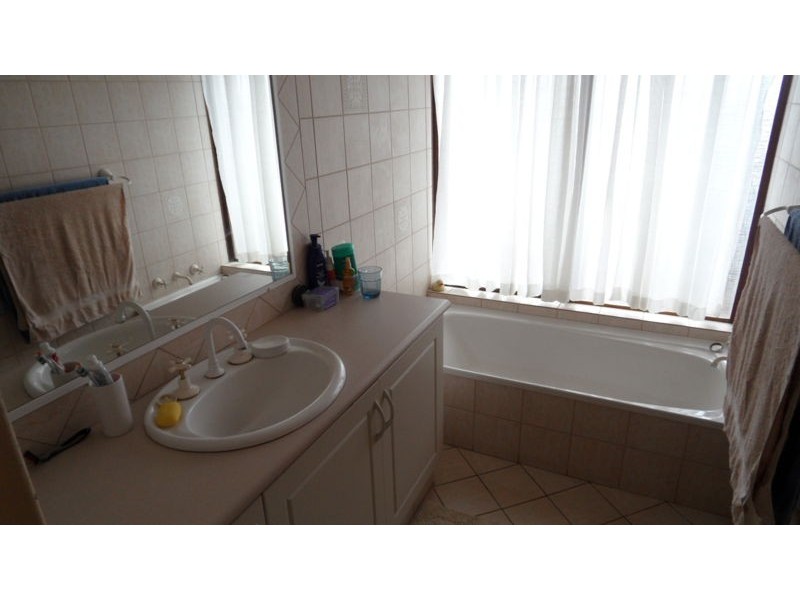 1 NEWHAVEN STREET, Mount Tarcoola WA 6530