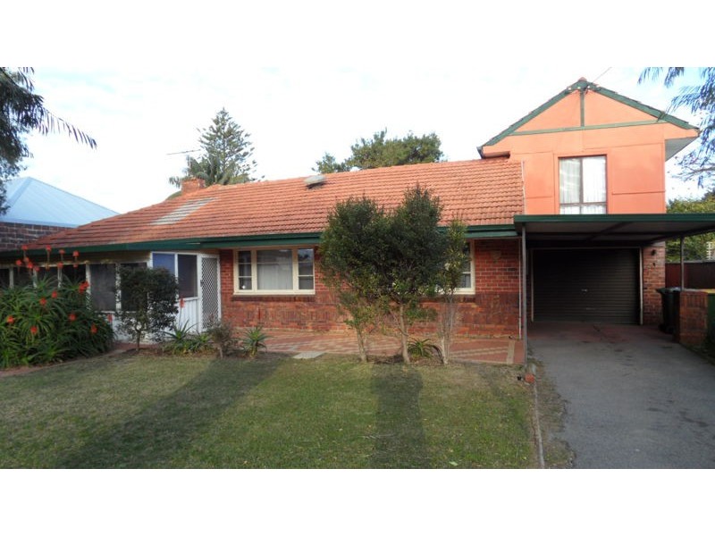 19 SMYTHE STREET, Rockingham WA 6168
