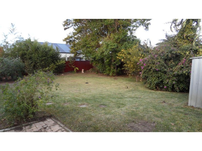 19 SMYTHE STREET, Rockingham WA 6168