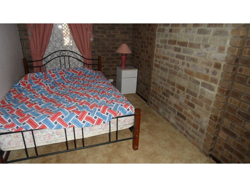 27 KENNY CRESCENT, RANGEWAY, Geraldton WA 6530