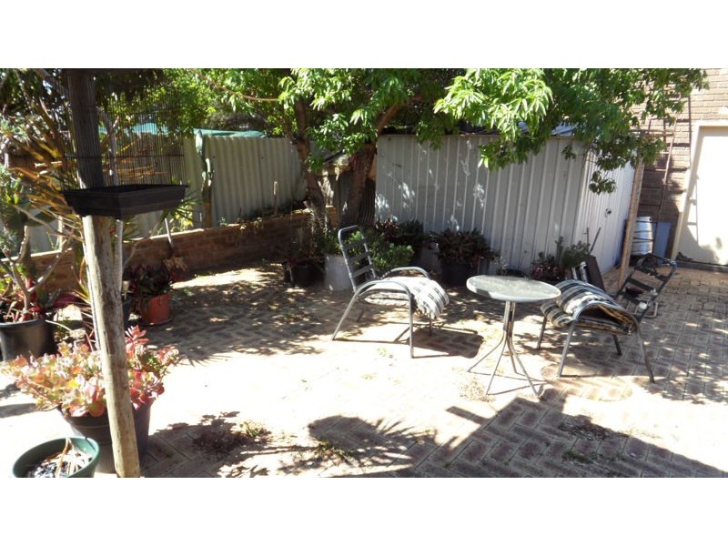 27 KENNY CRESCENT, RANGEWAY, Geraldton WA 6530