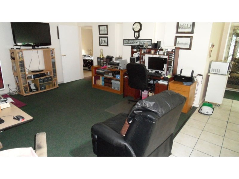 27 DALRYMPLE DRIVE, Leda WA 6170