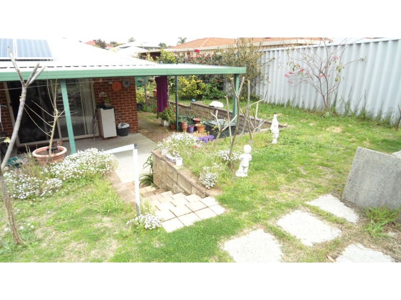 27 DALRYMPLE DRIVE, Leda WA 6170